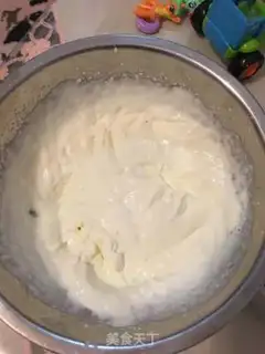 Make Peach yogurt mousse cake step 4