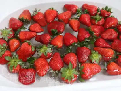 Make Homemade strawberry jam step 0