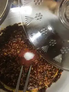 Make Spicy oil step 6