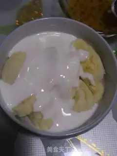 Make Banana clot salad step 2