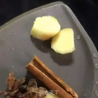 Make Garlic white meat step 1