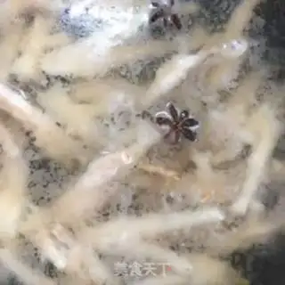 Make Porridge chicken claws step 2