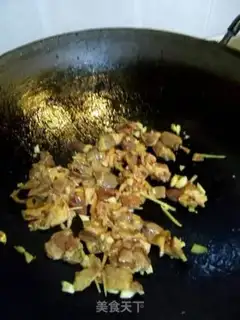 Make Celery sprouts, chicken and pork step 5