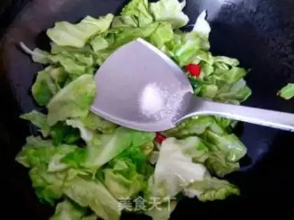 Make Scrambled cabbage step 4