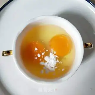 Make Egg fried river powder step 3