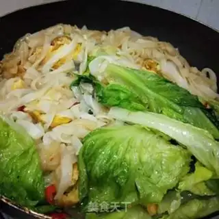 Make Egg fried river powder step 8