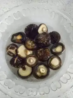 Make The hog dumplings of mushrooms step 0