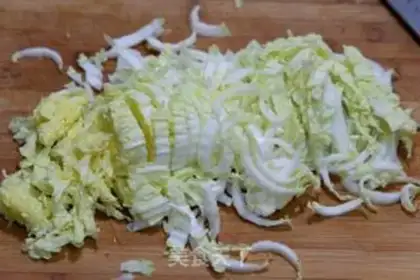 Make Noodles for dolls step 2