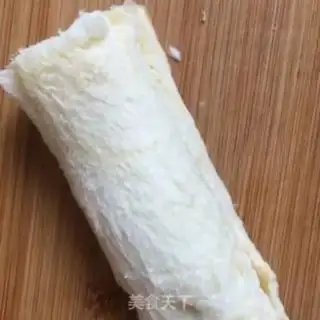 Make Meat pine egg rolls step 3