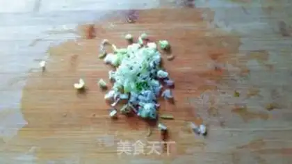 Make Noodle omelet step 4