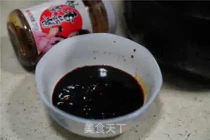 Make Two bean-cooked pig hoof step 2