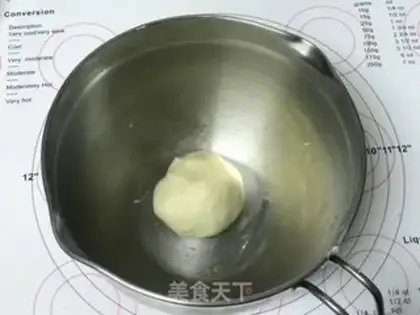 Make Spiral rainbow souffle step 6