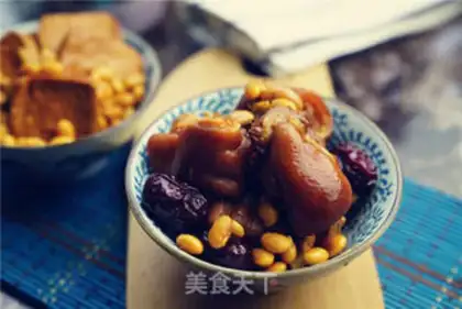Make Two bean-cooked pig hoof step 7