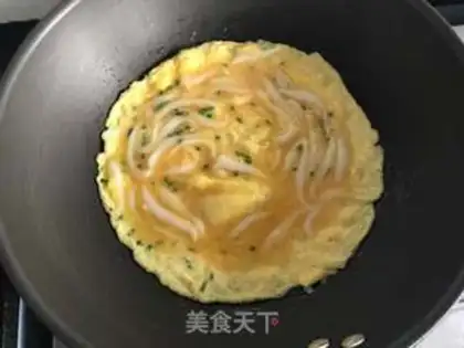 Make Silverfish running eggs step 3