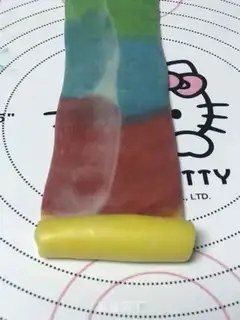Make Spiral rainbow souffle step 17