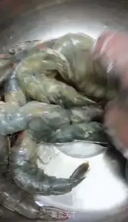 Make Juicy shrimp step 1