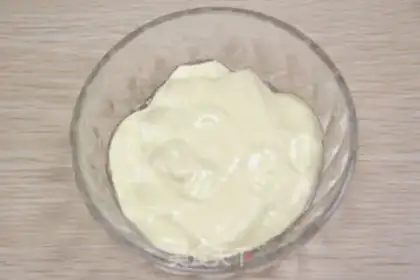 Make Strawberry cake step 3