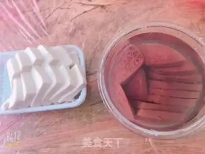 Make Spicy pig blood tofu step 1