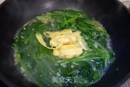 Make Pine shrimp omelet soup step 10