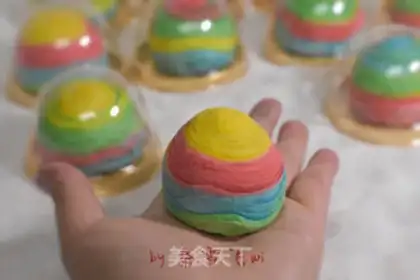 Make Spiral rainbow souffle step 30