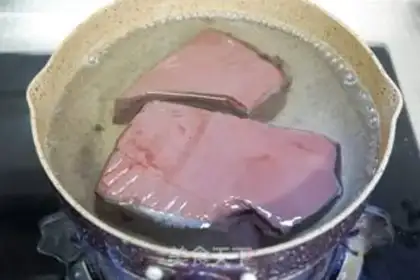 Make Garlic pig blood step 0