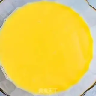 Make Autumn steamed eggs step 1