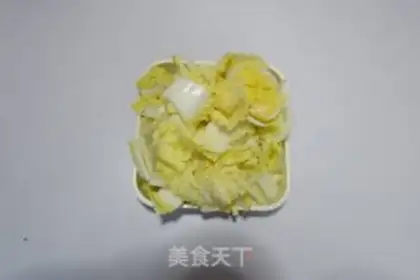Make The dolls are burning the noodles step 0
