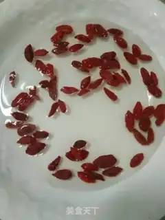 Make Celery leaves step 1