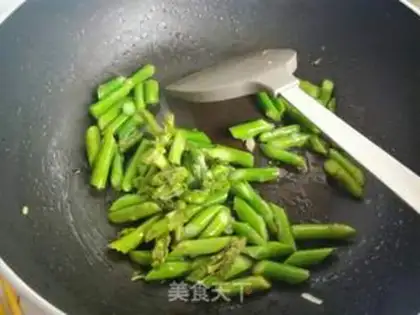 Make Sodium eggs step 7