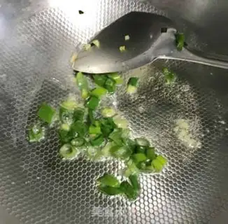 Make Bean sprouts burn cattle step 1