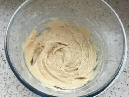 Make Yogurt cake step 4