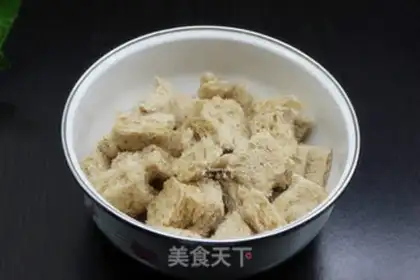 Make Nutrient salad and bread step 2