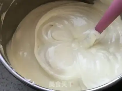 Make 12 inches of Twilight birthday cake step 10