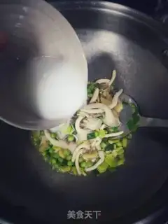 Make Cream of mushrooms step 5