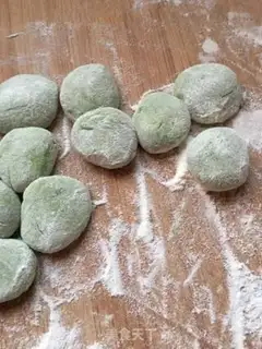 Make Emerald cabbage, sea cucumber step 10