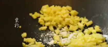 Make The pineapple pineapple step 3