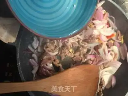 Make Spicy soup step 4
