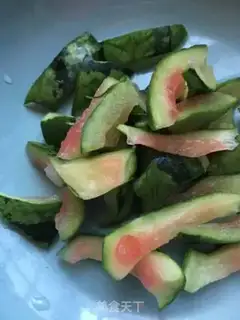 Make Watermelon pickles step 3