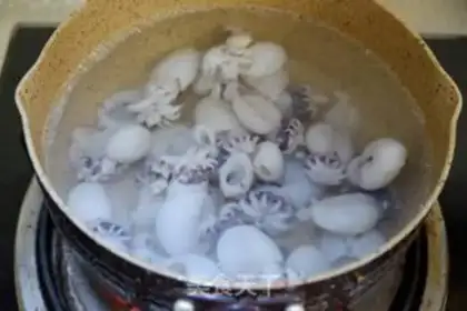 Make Pumpkin, ink fish step 1