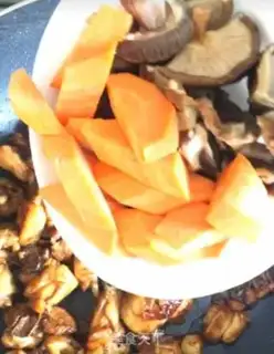 Make Yellow chicken step 9
