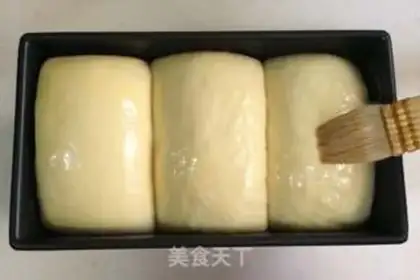 Make Chinese milked toast step 13