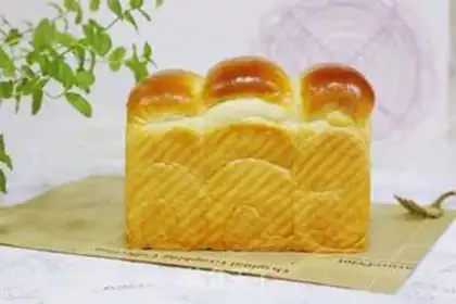 Make Chinese milked toast step 15