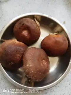 Make Lazy cheese mushrooms step 1
