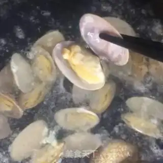 Make Flower clams and eggs step 2