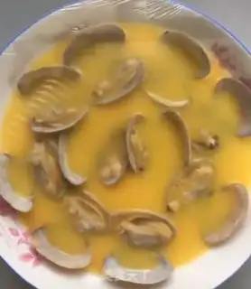 Make Flower clams and eggs step 6
