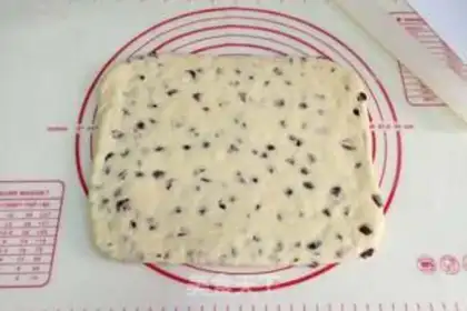Make Cranberry loaf step 12