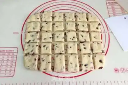 Make Cranberry loaf step 13