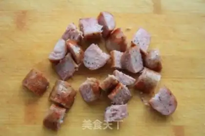 Make Gold sausage salad step 7