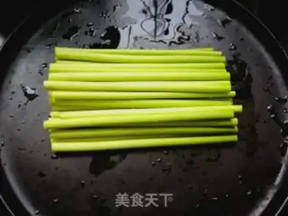 Make The pepper garlic step 0