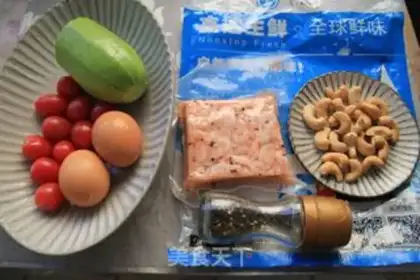 Make Antarctic krill salad step 0